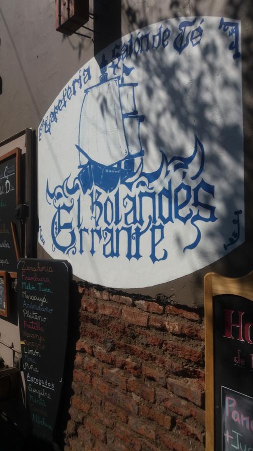 Trotamundos Hostal Santiago Exterior foto