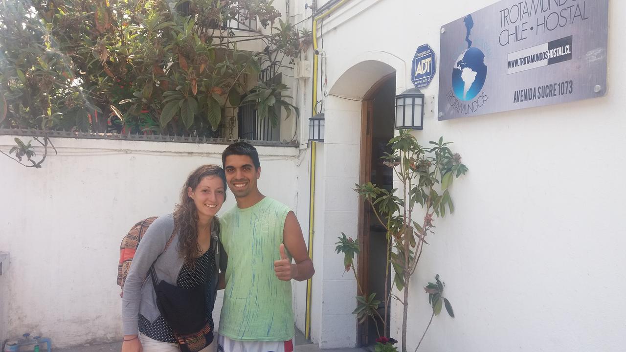 Trotamundos Hostal Santiago Exterior foto